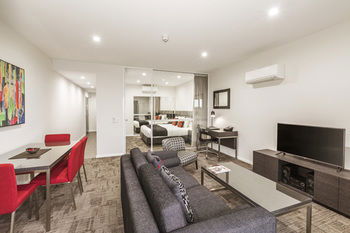 Quest Liverpool - Hotel NSW 5