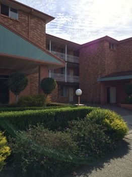 Lidcombe Motor Inn - Hotel NSW 2