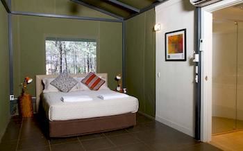 Zoofari Lodge, Taronga Western Plains Zoo - Hotel NSW 3