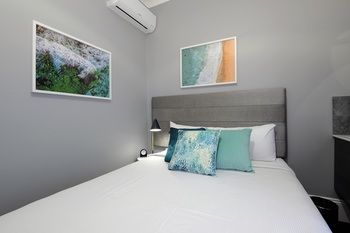 Alison Lodge - Hotel NSW 11