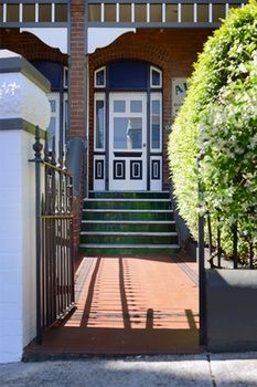 Alison Lodge - Hotel NSW 35