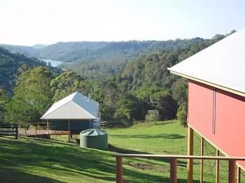 Maleny Tropical Retreat Balinese B&b - Hotel NSW 3
