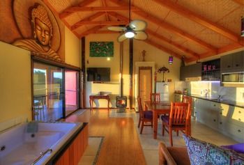 Maleny Tropical Retreat Balinese B&b - Hotel NSW 63