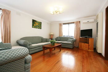 40 Thames Holiday Unit - Hotel NSW 6