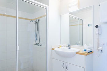 The Brighton Apartments - Hotel NSW 9