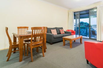 The Brighton Apartments - Hotel NSW 27