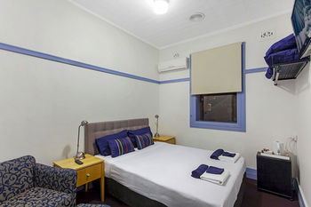 Commonwealth Hotel Newcastle - Hotel NSW 4