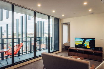 City Edge Box Hill - Hotel NSW 4