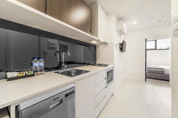 Whitehorse Apartment Hotel - Hotel NSW 21