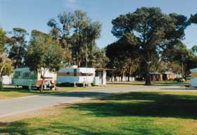 Tumby Bay Caravan Park Cabins - Hotel NSW 2