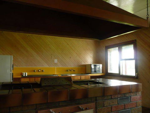 Lake Burrumbeet Caravan Park - Hotel NSW 2