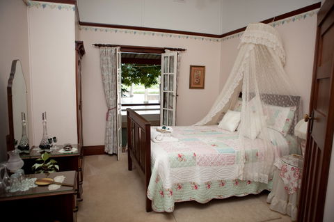 Netherby House - Hotel NSW 2