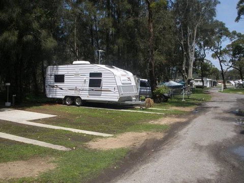 Riverside Caravan Park - Hotel NSW 0