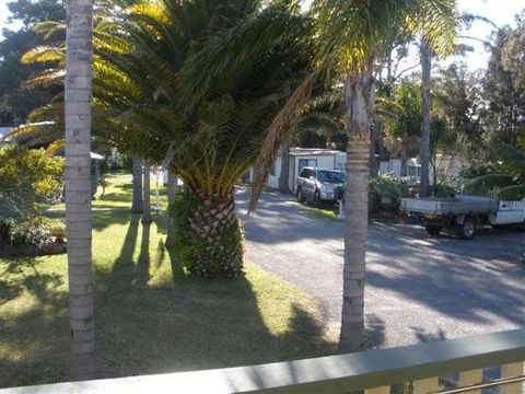 Riverside Caravan Park - Hotel NSW 2