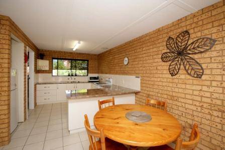 Salmon Apartment - Hotel NSW 1