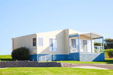 Surfbeach Holiday Park - Narooma - Hotel NSW 2