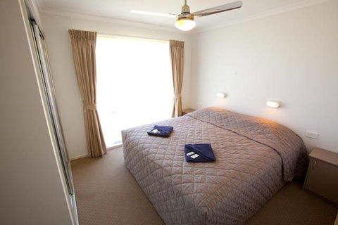 Surfbeach Holiday Park - Narooma - Hotel NSW 3
