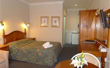 New England Motor Inn - Armidale - Hotel NSW 4