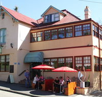 Jamison House And The Rooster Restaurant