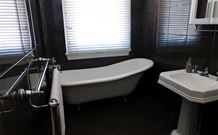 Mates Gully Boutique Accommodation - - Hotel NSW 1
