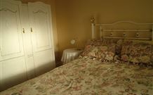 Couria Creek Cottages - Hotel NSW 2