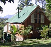 Calurla Chalets And Cottages - Hotel NSW 3