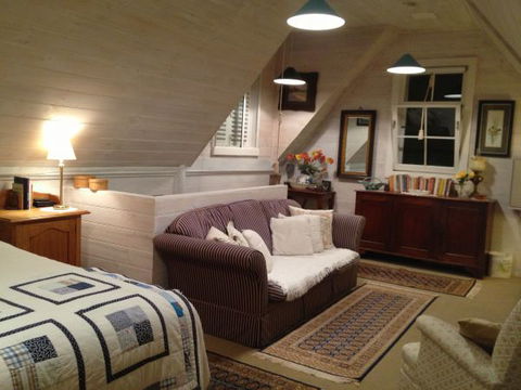 Devon Cottage Bowral - Hotel NSW 2