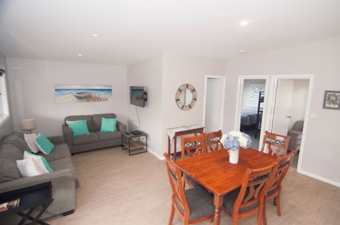 Laguna Lodge Holiday Units - Hotel NSW 4