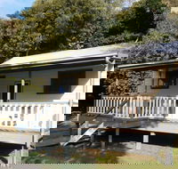 Woody Head Cottages and Cabins