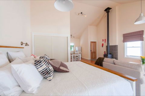 The Nest At Gundaroo - Hotel NSW 7