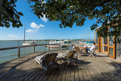 Boathouse - Birks Harbour - Hotel NSW 3