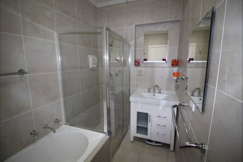 Christies Cottage For Holidays And Relocations. - Hotel NSW 14