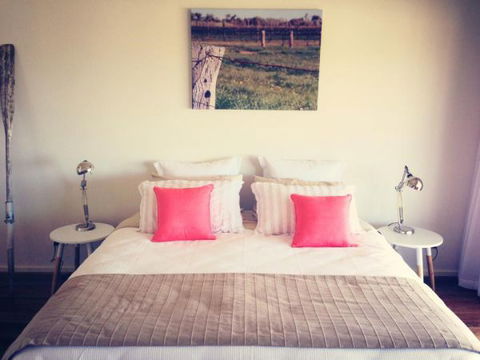 Vintage Oar Holiday House - Hotel NSW 2