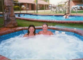 Murrayland Holiday Apartments - Hotel NSW 2