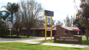 Murrayland Holiday Apartments - Hotel NSW 3