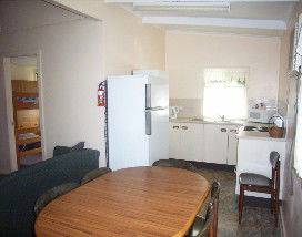Alonga Waterfront Cottages - Hotel NSW 2