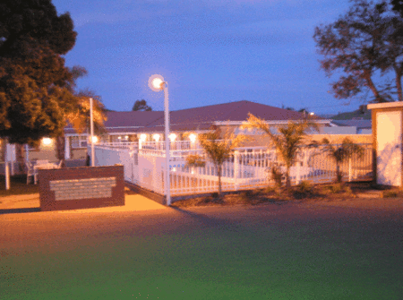 Charles Rasp Motor Inn And Cottages - Hotel NSW 0