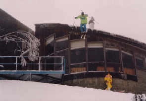 Mansfield Ski Lodge - Hotel NSW 1