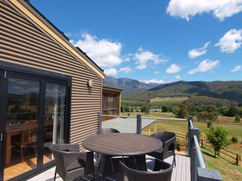 Mad On The Buckland - Hotel NSW 0