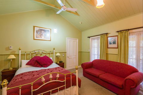Bendigo Cottages Bed And Breakfast - Hotel NSW 4