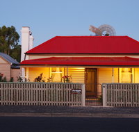 Shurdingtons Cottage - Hotel NSW
