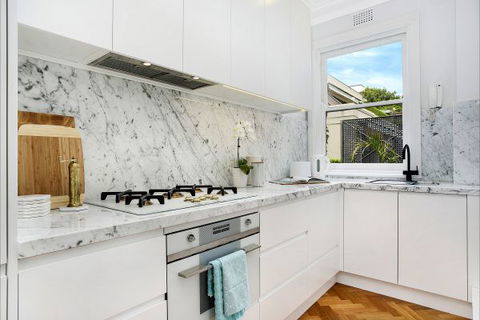 New Beach Apartment - Hotel NSW 5