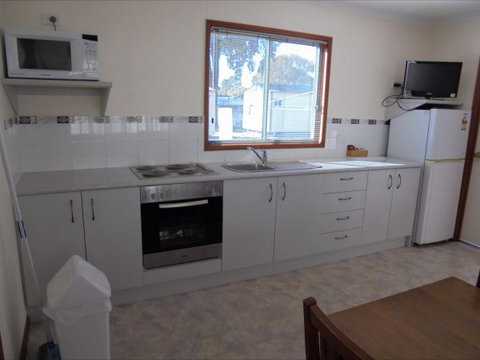 Wagga Wagga Tourist Park - Hotel NSW 2