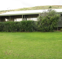 100 Gold Coast Drive Carrickalinga - Hotel NSW