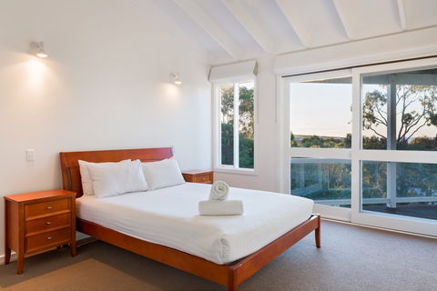 Eagle Heights - Hotel NSW 8