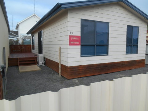 Laubelna's - Hotel NSW 0