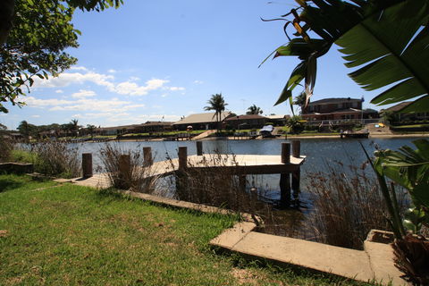 Waterfront Delight - Hotel NSW 0
