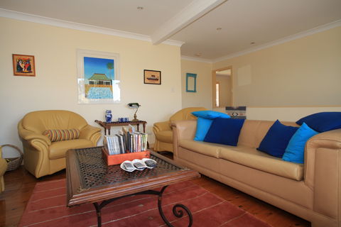 Waterfront Delight - Hotel NSW 2