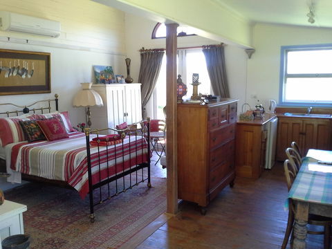 Runnymeade Studio B&B - Hotel NSW 2