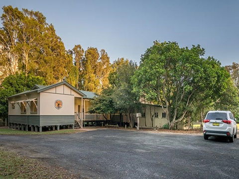 Swamp House And Bunkhouse - Hotel NSW 0